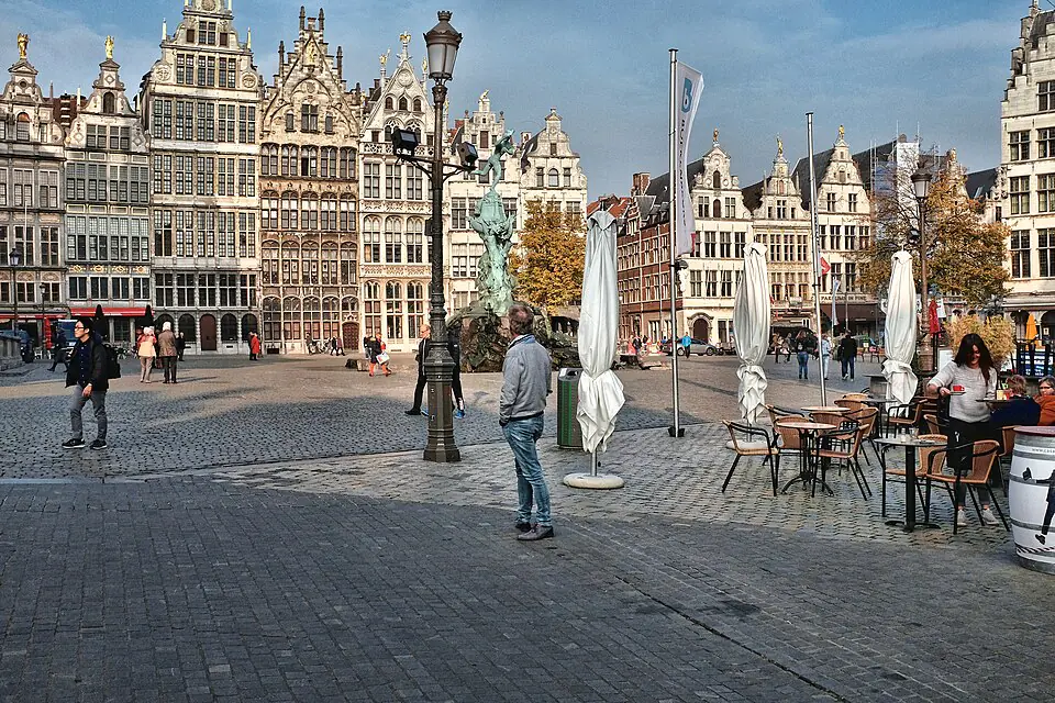 The guild houses and Brabo fountain on Antwerp's Grote Markt